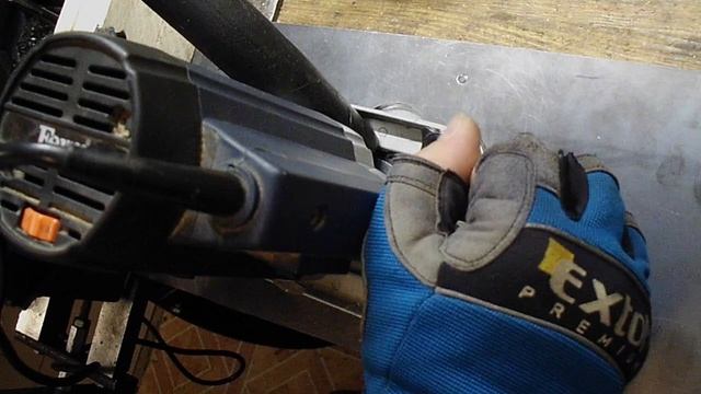 Frézovanie bez CNC stroja - AL platne na pečenie oplatiek смотреть онлайн