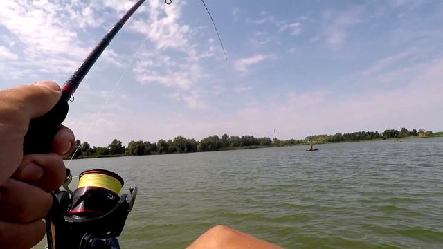 СЕКРЕТЫ ЛОВЛИ КРУПНОГО СУДАКА ЛЕТОМ! Ловля судака на джиг. Рыбалка летом на спиннинг