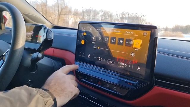 Volkswagen ID4 Pure обзор электромобиля в погодных условиях нашей страны. смотреть онлайн