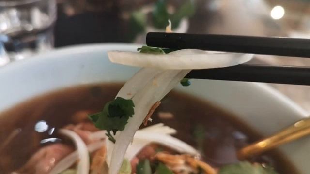 火車頭越南餐室。大坑???Fo Che Tau。Tai Hang смотреть онлайн