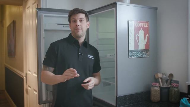 How to clean a smelly fridge | by Hotpoint смотреть онлайн