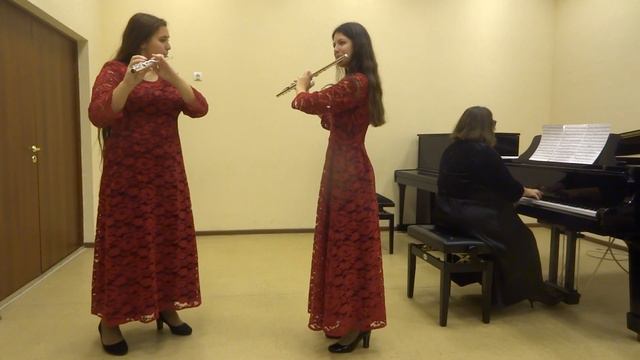 Дуэт Обрезан Мария, Попова Ксения. Духовые ансамбли смотреть онлайн