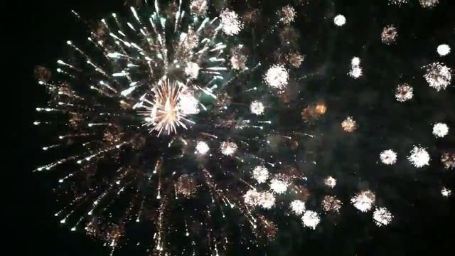 Foc de artificii 2012 смотреть онлайн