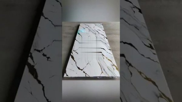 Стеновые панели/Листовые панели для внутренней отделки