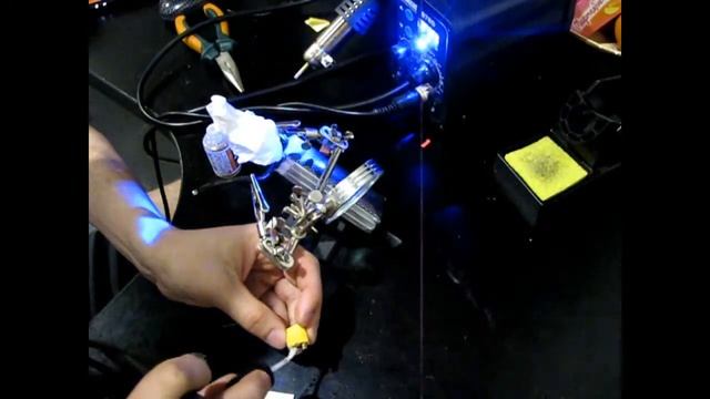 Перепайка разъёма T-plug на XT60 смотреть онлайн