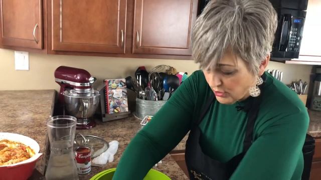 The Farm Stand Kitchen- Rebecca makes Cabbage Bundles смотреть онлайн