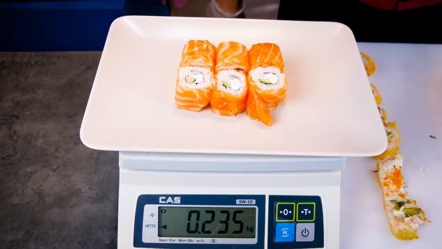 ОБЗОР ДОСТАВКИ ЯКИТОРИЯ!!! ТАКОГО Я НЕ ОЖИДАЛ!!!СУШИ, РОЛЛЫ, ГУНКАНЫ!!! ЧЕСТНЫЙ ОБЗОР ЯПОНСКОЙ ЕДЫ! смотреть онлайн