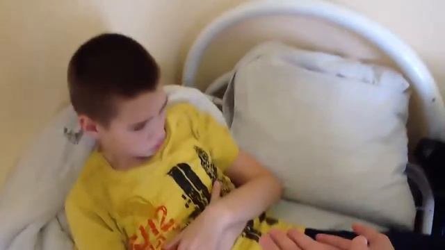 Как он больно бьёт...... смотреть онлайн