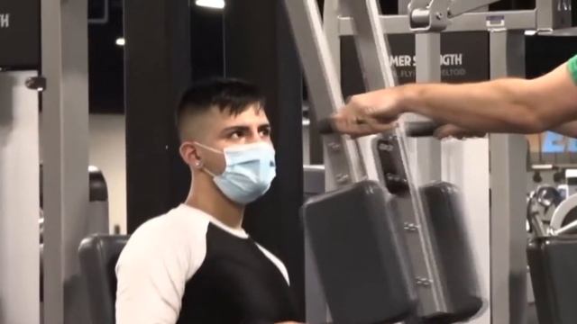 Притворился ВЛАДЕЛЬЦЕМ тренажёрного зала ПРАНК