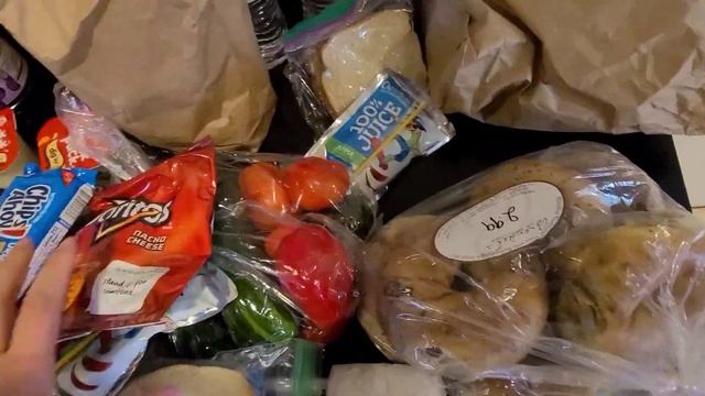 Бесплатная еда в Америке во время карантина. Food bank. #46 смотреть онлайн