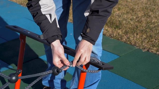 Сетка лаза на грунтозацепах для Дачного комплекса с рукоходом. Сборка смотреть онлайн