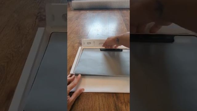 Samsung Galaxy Tab S8 Ultra keyboard Case Unboxing and Setup смотреть онлайн