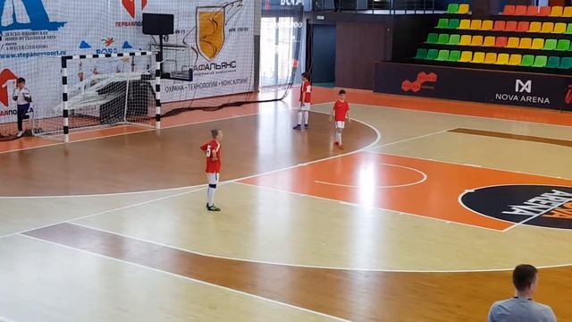 ФК Коломяги-ЦФКСиЗ Красносельского р-на 2008 Лига Чайников 2018-2019 смотреть онлайн