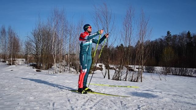 Коньковый ход - работа на прокат упражнение необходимое всем! Разбор упражнения баланс на одной лыж смотреть онлайн