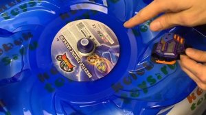 Видеообзор электронного волчка Инфинити надо с контроллером Разрушительный Демон и Громовой Прыгун