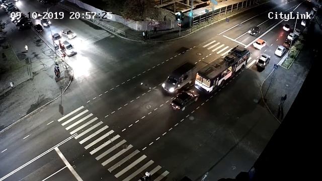 Спасибо, что пропустил смотреть онлайн