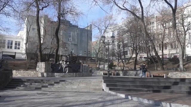 Скульптура "Нептун" в Адмиральском сквере, (закл. часть)... смотреть онлайн