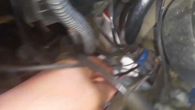 После того как промыл моновпрыск начались провалы.В чём может быть проблема? Опель Вектра а 1.6 смотреть онлайн