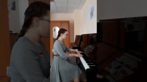 И.С.Бах "Маленькая прелюдия №5" - исполняет Кузеванова Мария