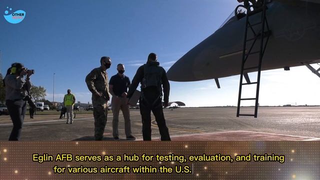 The Air Force's newest fighter touched down at Eglin Air Force Base (AFB) in Florida. смотреть онлайн