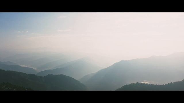 4K Drone Footage of Lansdowne Uttarakhand Mountains and River - Ambient Drone Film + Calming Music смотреть онлайн