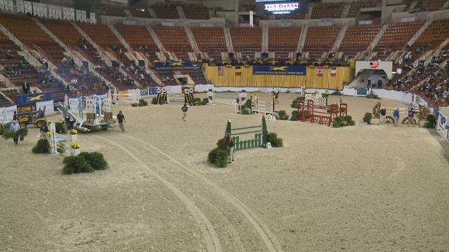 95 QUOINTREAU UN PRINCE Laura Chapot, Class 207 Open Jumper II 2a смотреть онлайн