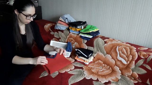 Вертикальное хранение.Организация хранения детской одежды в комоде и в шкафу. смотреть онлайн