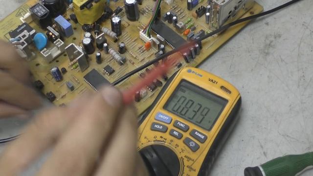 ремонт тв VR37TS-1445 VESTEL не включается. (шасси 11ak36) для подписчика смотреть онлайн