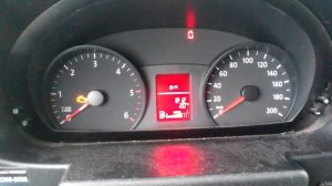 Вкл. наруж. температуры воздуха и постоянный ближний свет на Crafter