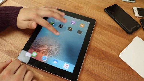 iPad 3 In 2024! (Still Worth It?) (Review)