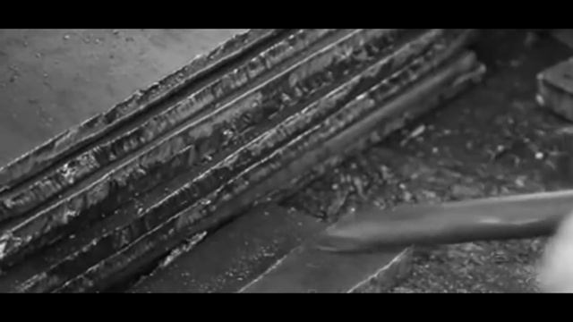 Кто создал монстра? смотреть онлайн