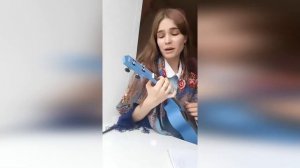 ТУЧИ В ГОЛУБОМ - КАВЕР НА УКУЛЕЛЕ военные песни