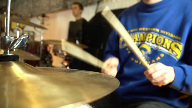 More! (by Anton Ramsö & Emil Lord) смотреть онлайн