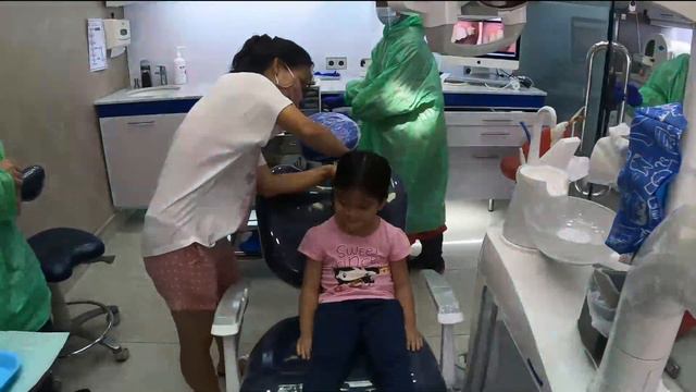 DENTIST VISIT, FIRST TIME! смотреть онлайн