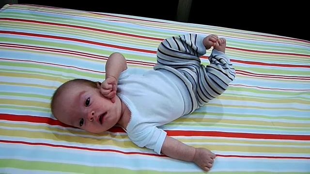 Художественное пение и кряхтение в полосатых штанах смотреть онлайн