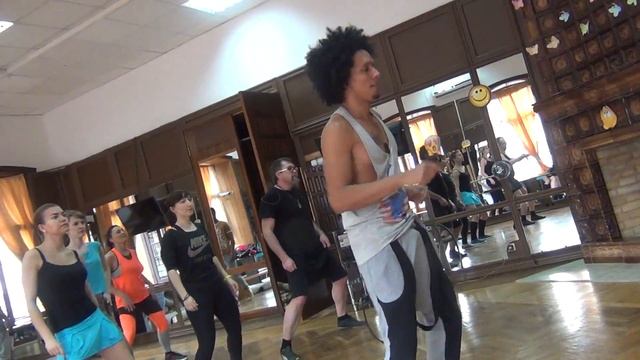 Реггетон с Йоанисом Vol 2 смотреть онлайн