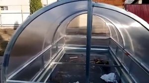 Парник хлебница из озона. Как себя покажет.