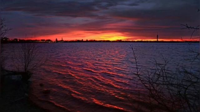 А.А. Фет "На заре ты её не буди" смотреть онлайн