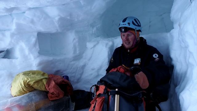 Хан Тенгри 2016 Серия 9. Лагерь 3. Экспедиция к пику Хан Тенгри 7010 м. смотреть онлайн