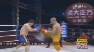 Шаолиньский монах Yi Long против боксеров и других ударников!,jq!БОЙ!