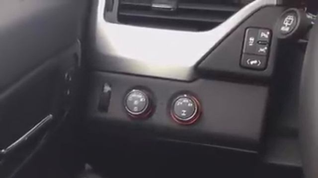 How to Engage the 4WD on a Yukon, Tahoe, Silverado, Sierra, Canyon and Colorado смотреть онлайн