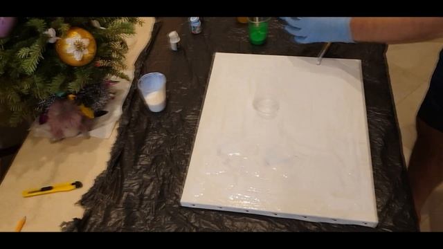 Новогодние Разукрашки- Рисуем красками))) смотреть онлайн