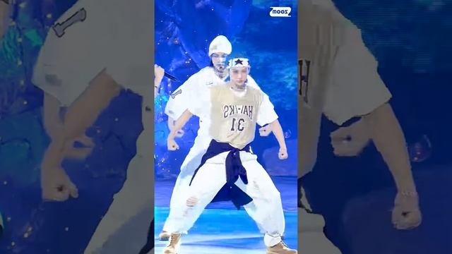 [인기가요] STRAY KIDS (스트레이키즈) HYUNJIN - SCLASS (특) Focus Mirrored