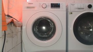 Washing Machine Samsung WW70T4020EE Drain /Spin 1200 RPM with clothes 60fps