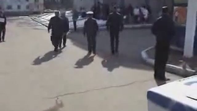 1мая в Чайковском.flv смотреть онлайн