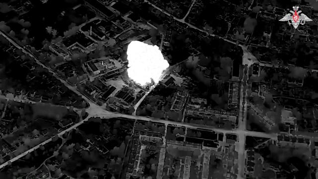 Уничтожения пункта управления и склада с вооружением 47-й отдельной механизированной бригады ВСУ смотреть онлайн