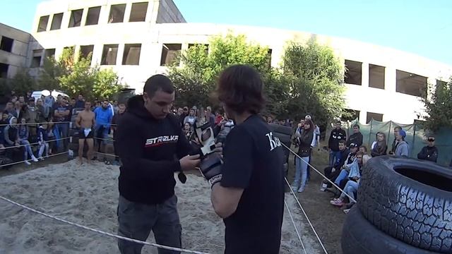 11 Секунд Боя, 7 уДаров Руками, 3 Раза Поднялся! Все в Выигрыше на "Стрелка" СаРатов. СКК “Вместе“ смотреть онлайн