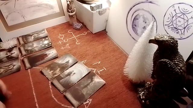 Таро-предсказание на 2024 год - знак Зодиака Лев смотреть онлайн