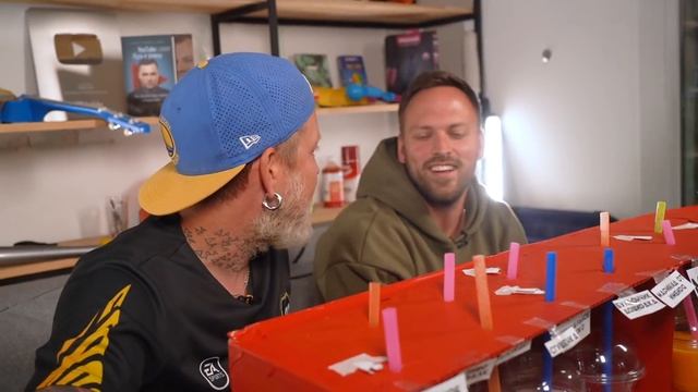 ВЫБЕРИ ПРАВИЛЬНУЮ ТРУБОЧКУ! УГАДАЙ НАПИТОК ЧЕЛЛЕНДЖ! смотреть онлайн