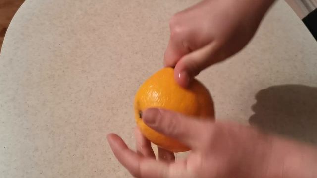 Как быстро почистить апельсинку смотреть онлайн